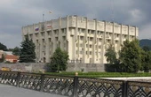Стоматологическую клинику во Владикавказе эвакуировали из-за сообщения о бомбе