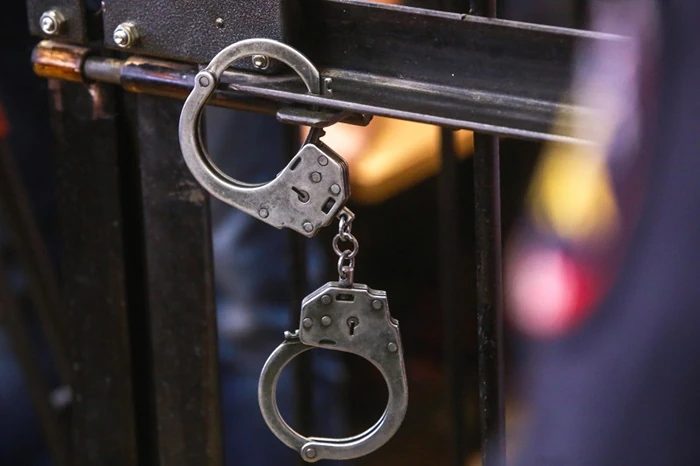 Польские силовики задержали в Варшаве трех чеченцев, у которых нашли оружие